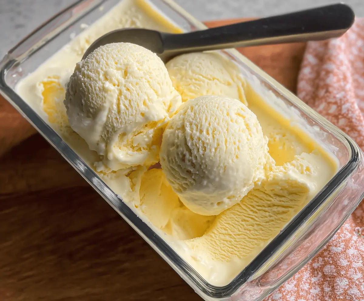 Easy Homemade Custard Ice Cream Recipe