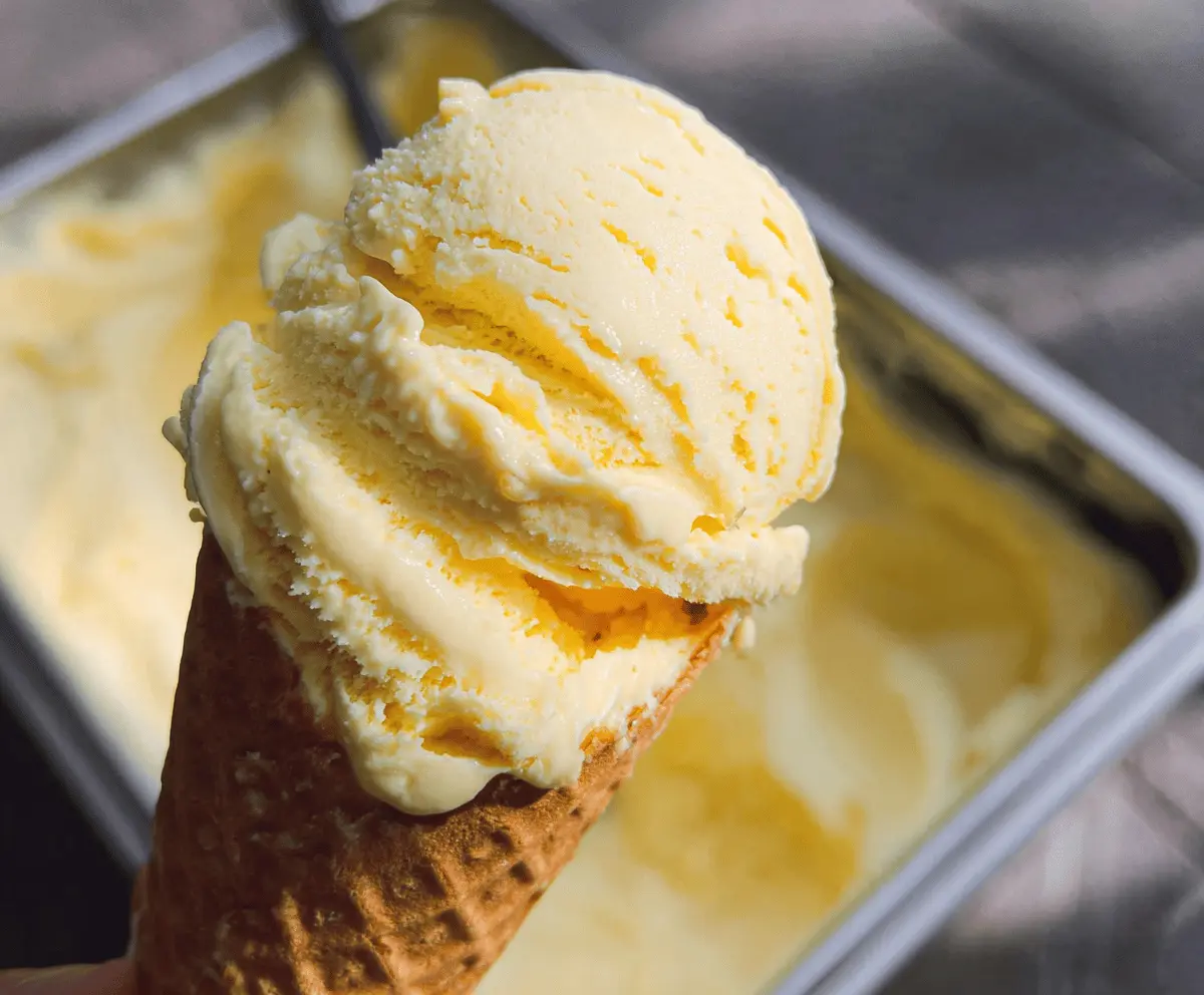 Easy Creamy Lemon Ice Cream Recipe